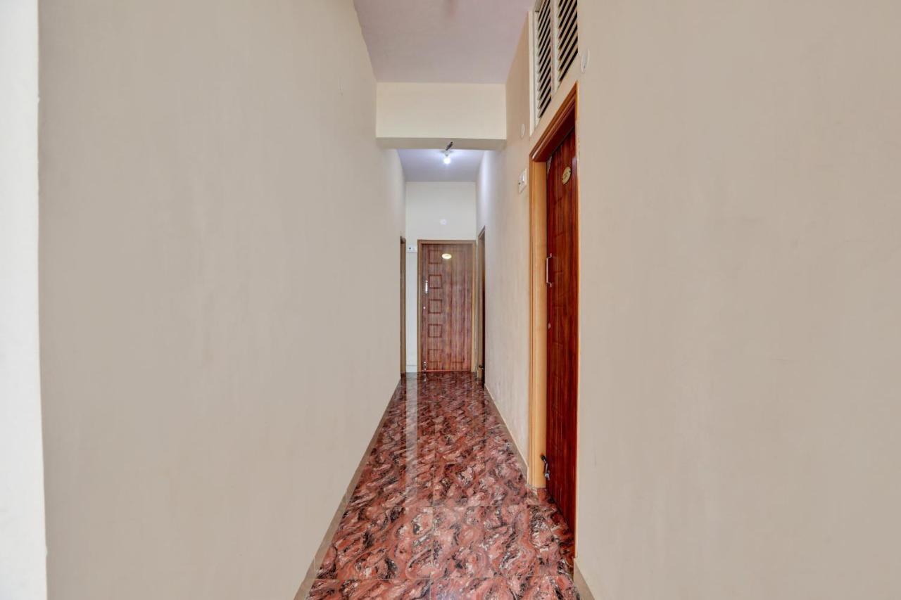 Oyo Hotel C P Residency マイソール エクステリア 写真