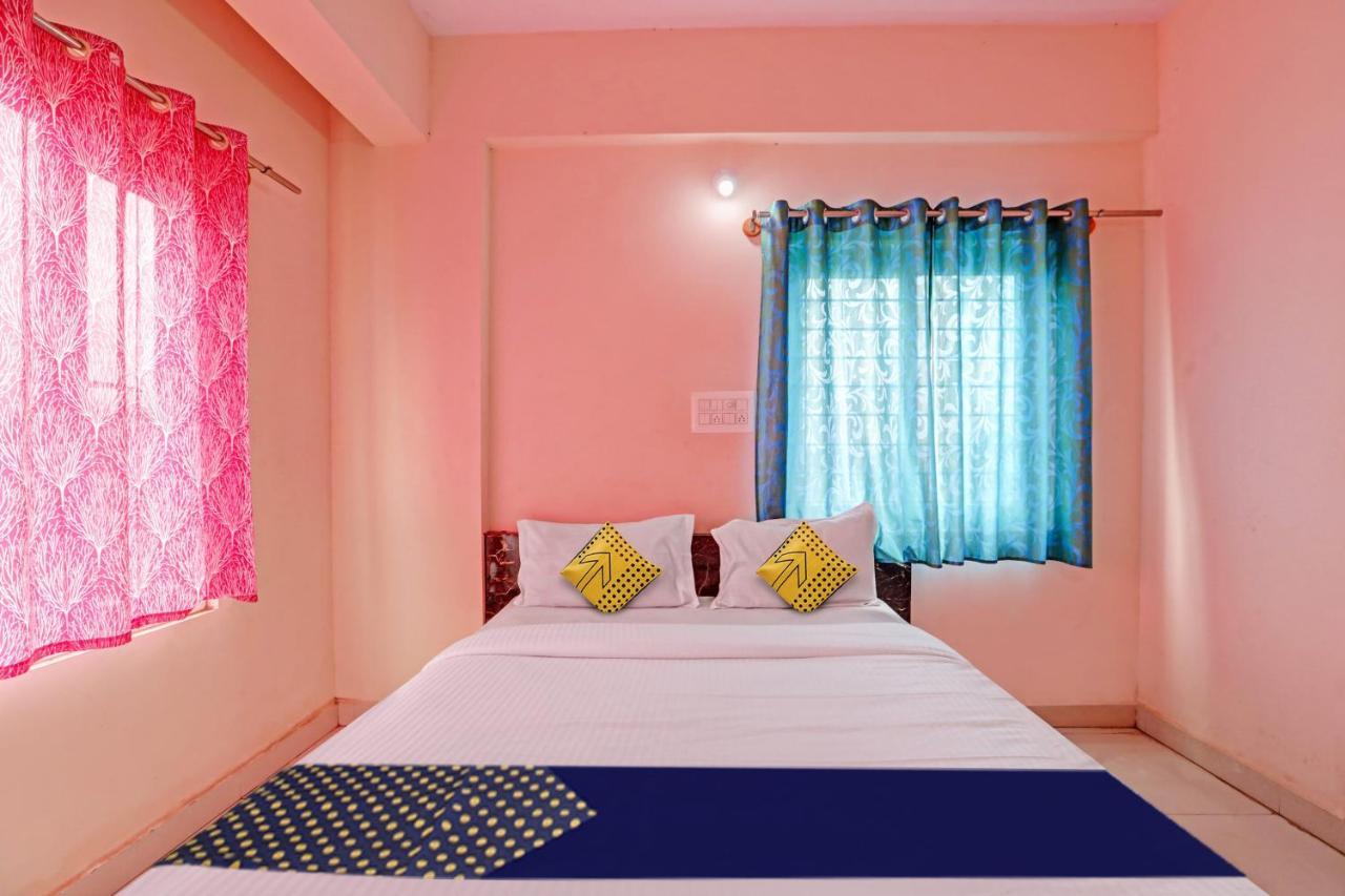 Oyo Hotel C P Residency マイソール エクステリア 写真